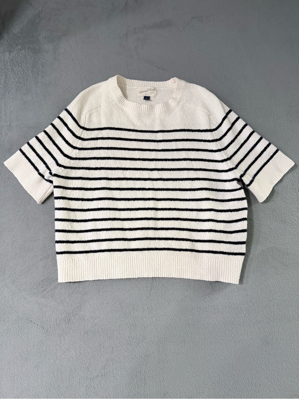 Universal Thread - White & Blue Striped Short-Sleeve Crew Sweater